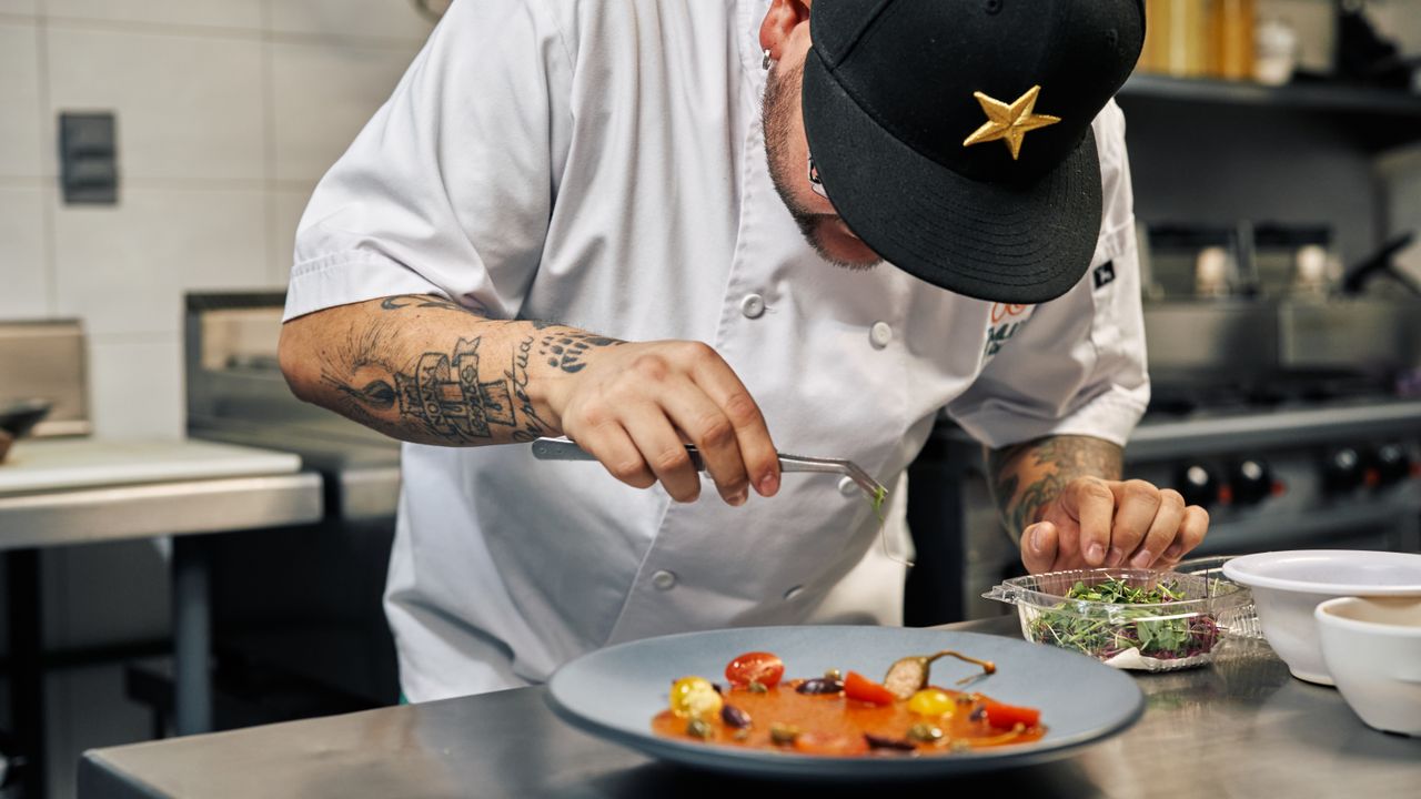 Restaurant social media content, done for you